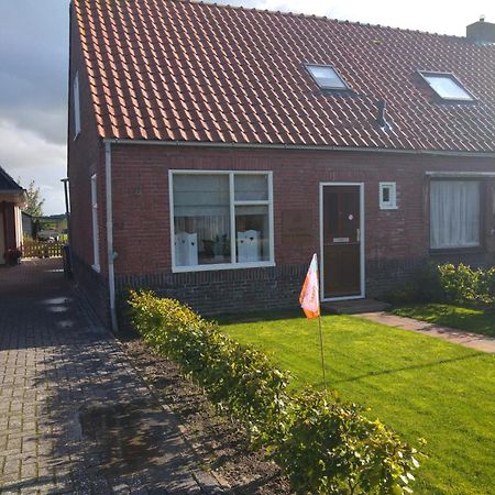 Bed En Breakfast Uitrust Lauwerzijl Экстерьер фото