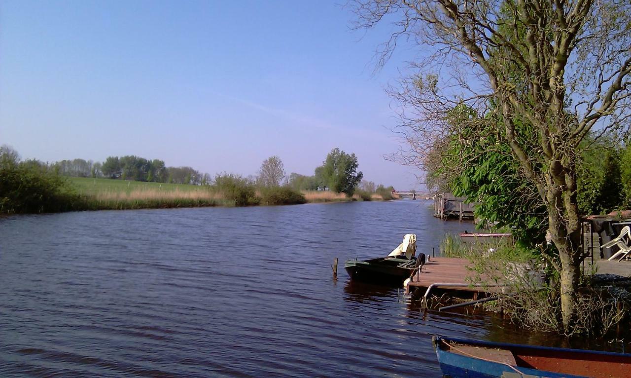 Bed En Breakfast Uitrust Lauwerzijl Экстерьер фото