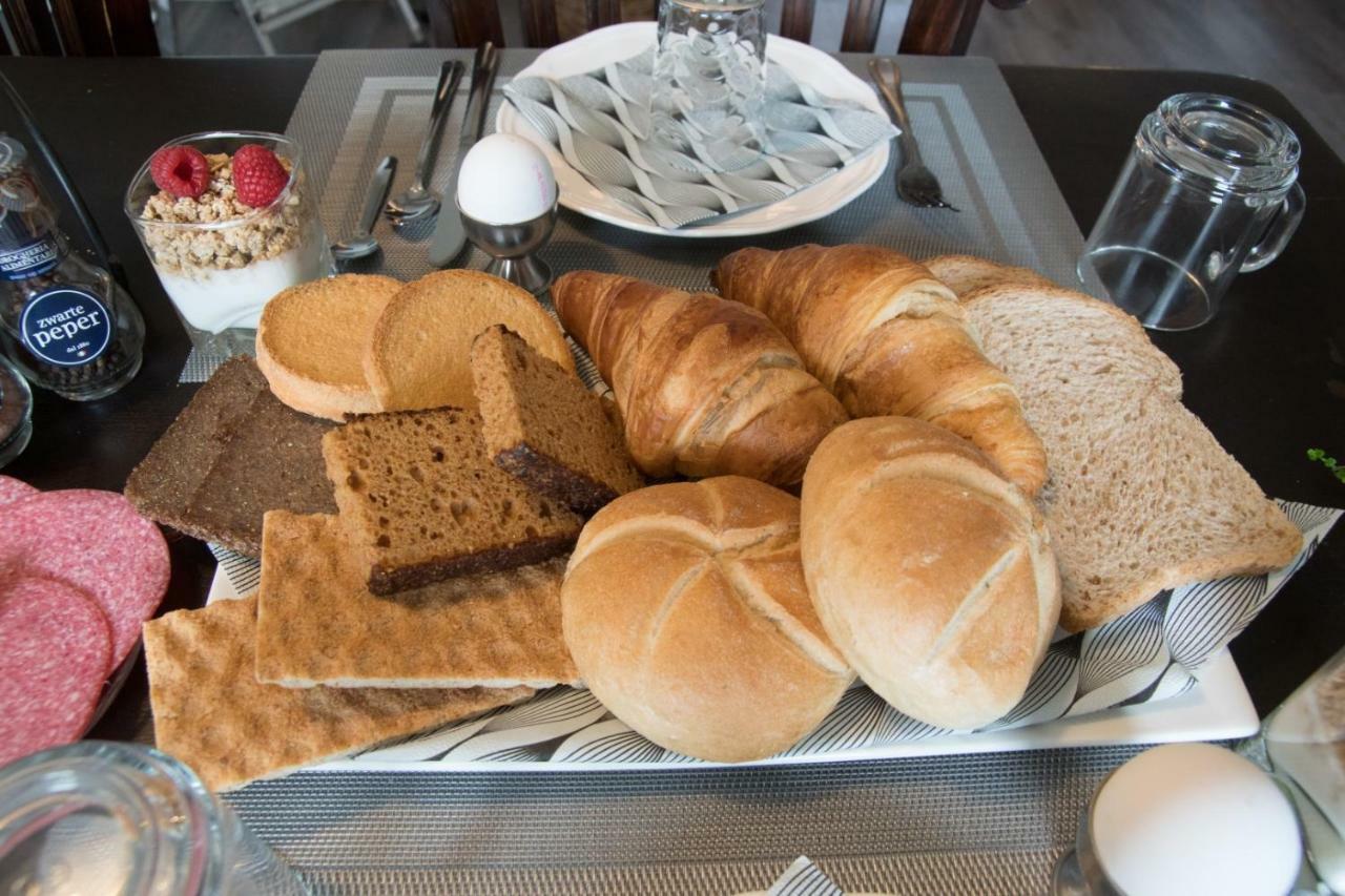 Bed En Breakfast Uitrust Lauwerzijl Экстерьер фото