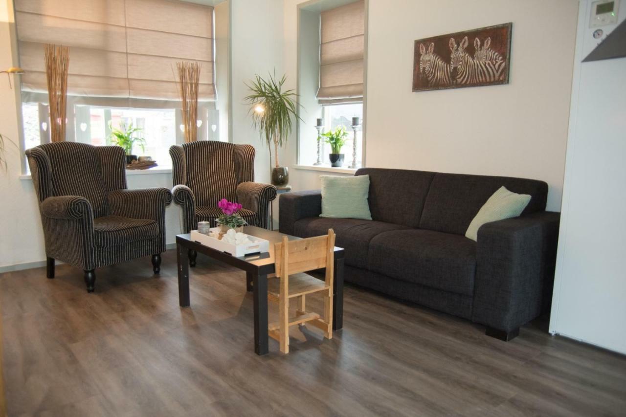 Bed En Breakfast Uitrust Lauwerzijl Экстерьер фото